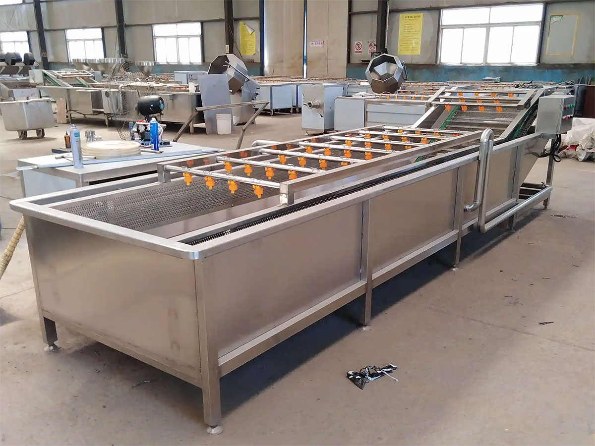 蓝山现代化火锅食材供应链中的中央厨房水处理设备解析